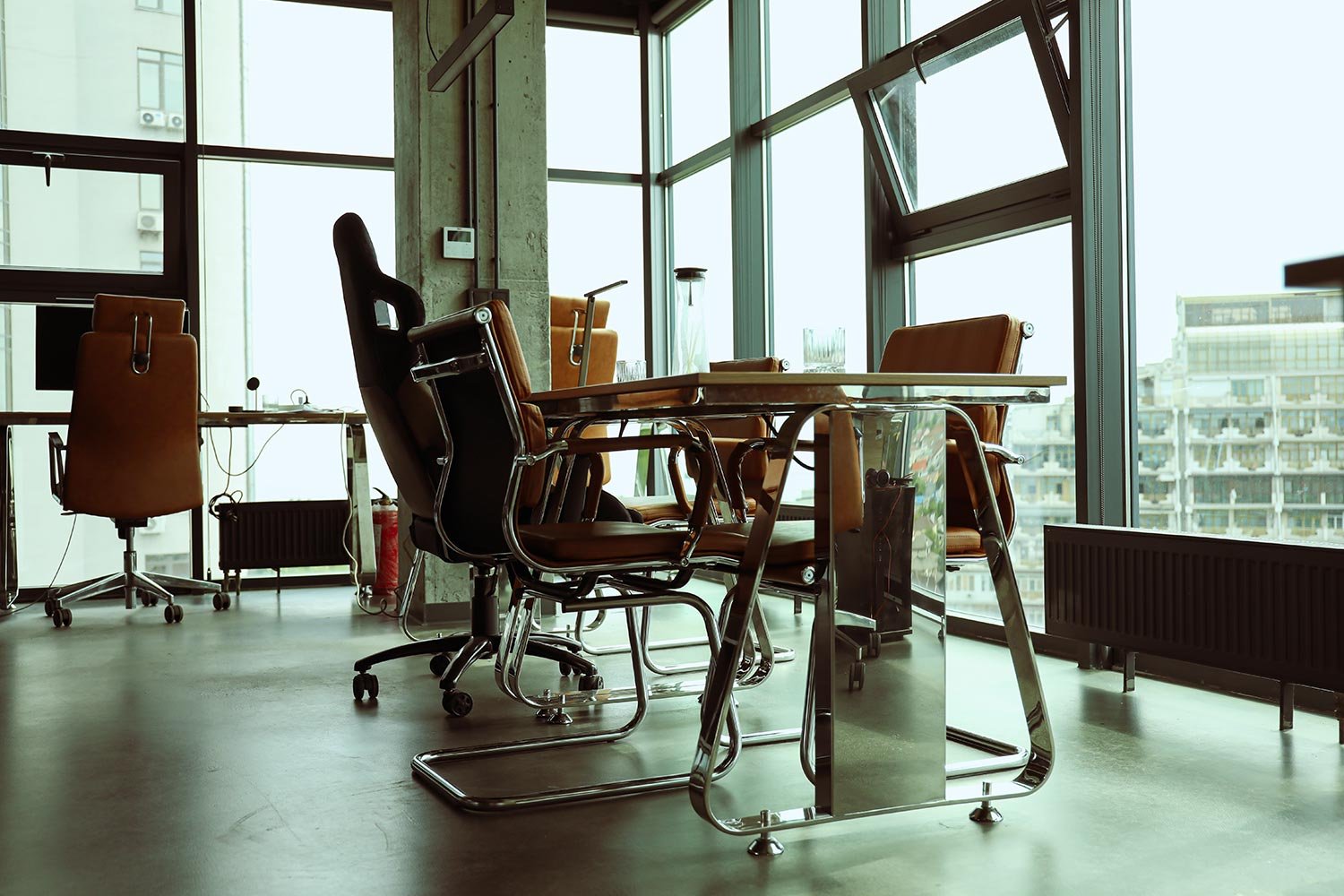 a-place-to-work-by-the-window-an-office-leather-c-2026-01-09-07-12-13-utc.jpg